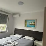 Appartement Deluxe With Balcony *