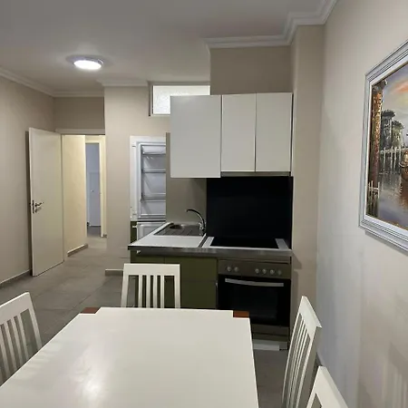 Deluxe With Balcony 公寓 Shëngjin