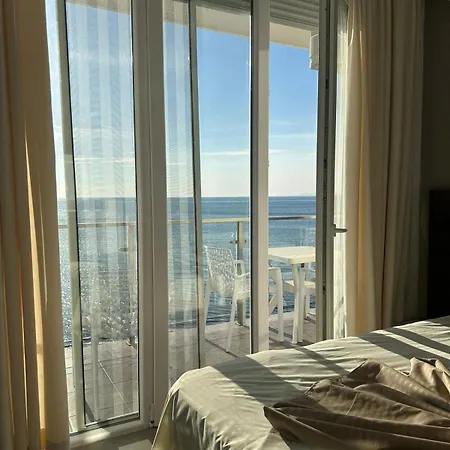 Deluxe With Balcony Shëngjin