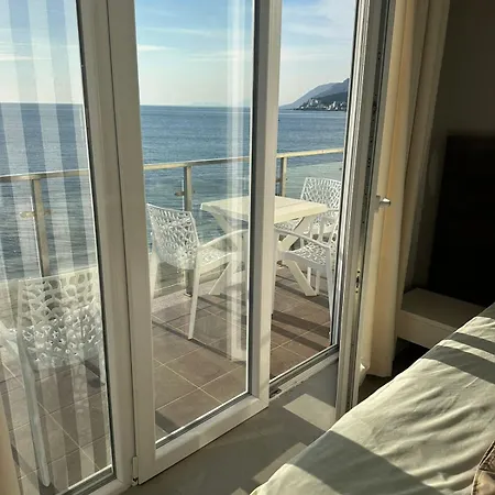 Deluxe With Balcony *