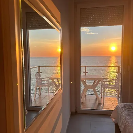 Deluxe With Balcony Apartment