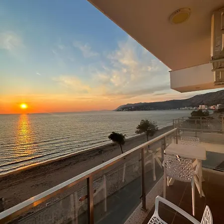 Deluxe With Balcony *
