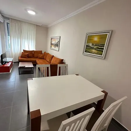 Appartement Deluxe With Balcony *