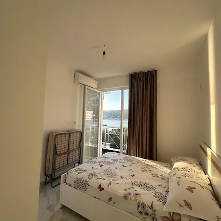 Apartment Deluxe With Balcony *