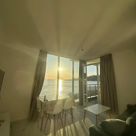 Deluxe With Balcony * Shëngjin