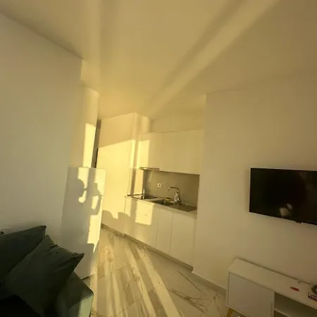 Deluxe With Balcony *