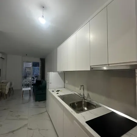 Apartament Deluxe With Balcony