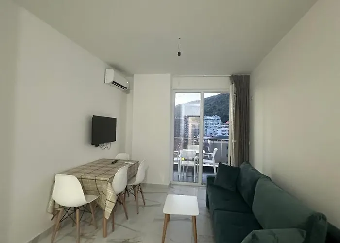 Deluxe With Balcony Shëngjin