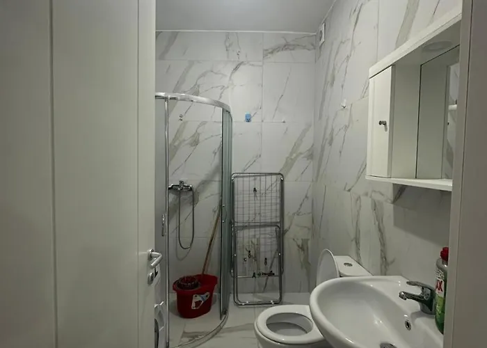 Deluxe With Balcony 아파트 Shëngjin