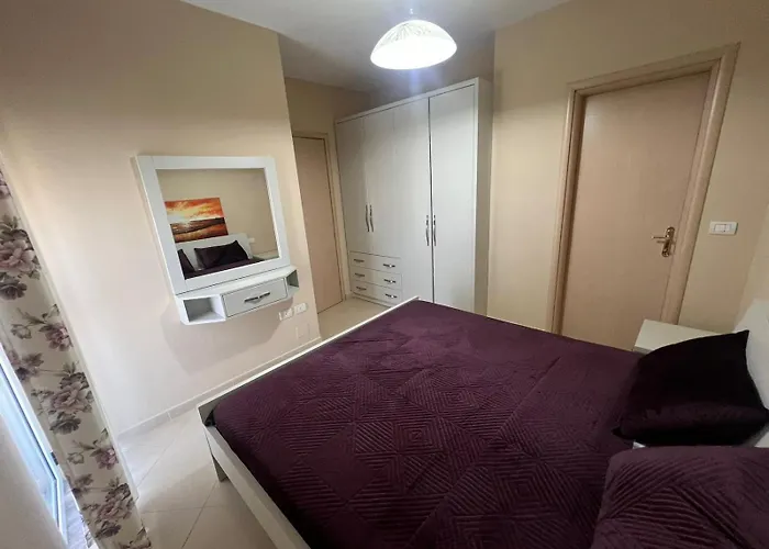Deluxe With Balcony 아파트 Shëngjin